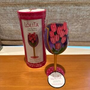 NIB Lolita Mother’s Day Wrapped Up Tulip Wine Glass with Pink and Purple Design